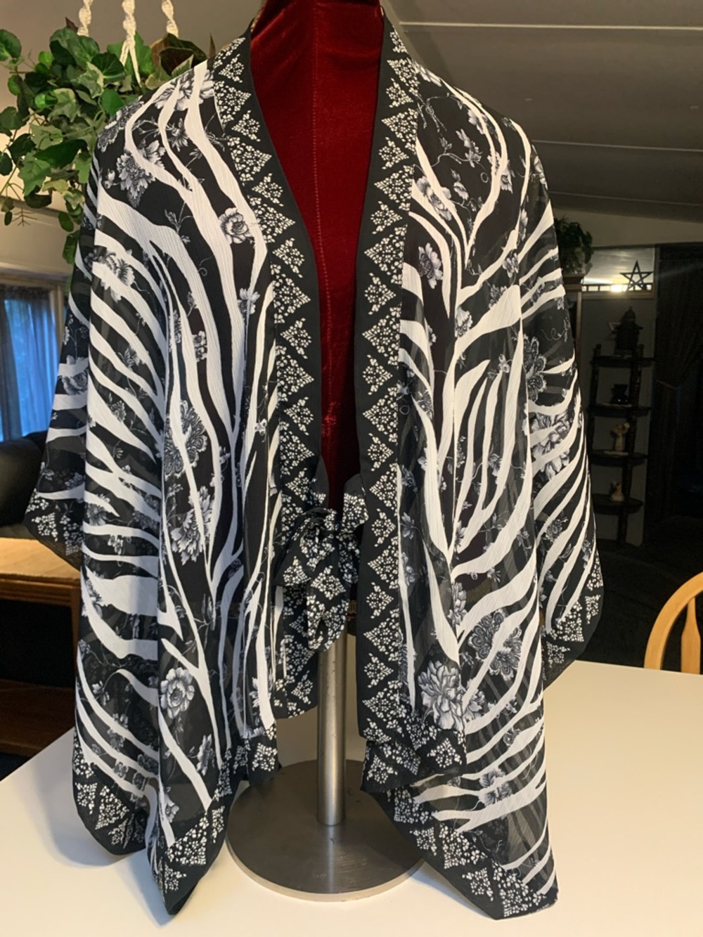 Coldwater Creek Black and White Floral Stripe Kimono